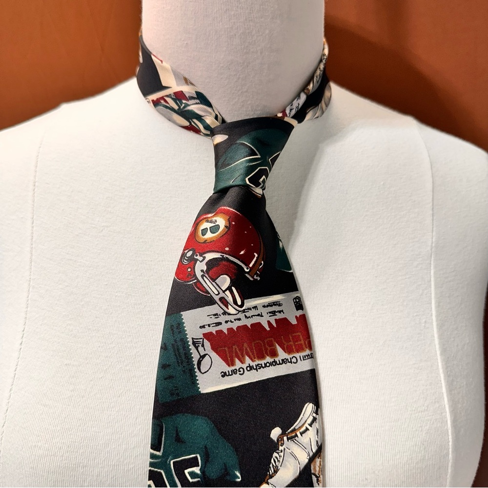 Andrew Rosetti Men's Tie NFL Super Bowl Silk Necktie Football Vintage Cravat